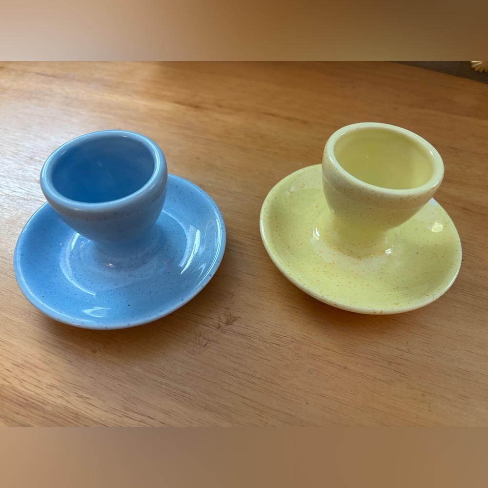 WILLIAMS-SONOMA Set of Speckled Pastel Blue and Yellow Ceramic Egg Cups